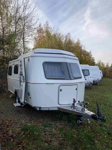 Eriba Touring 642 mit Schlafdach