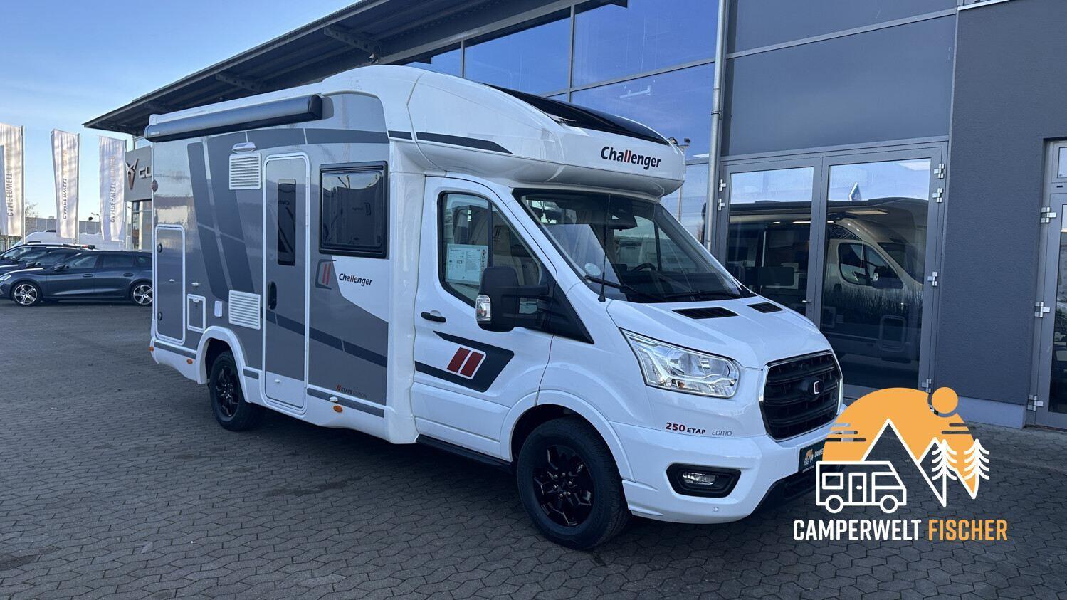 Wohnmobil Ford Transit Challenger 250 Teilintegriert Etape Edition mit 5 Sitzen und 4 Schlafplätzen