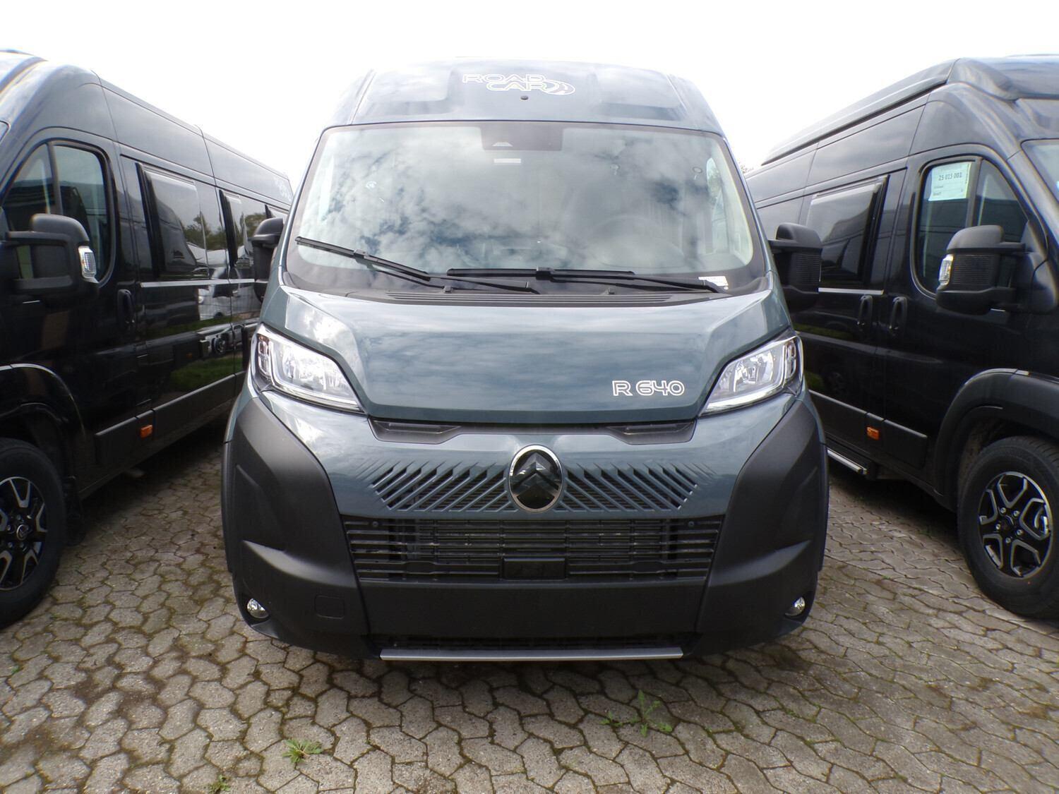 Wohnmobil Citroen Jumper Roadcar Citroen 140 PS R 640 mit 4 Sitzen und 3 Schlafplätzen