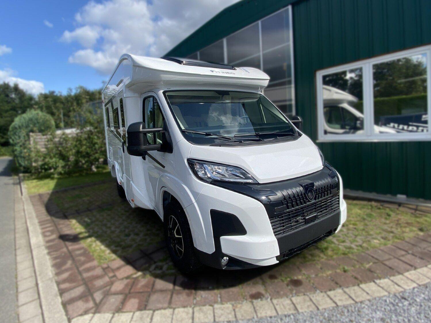 Wohnmobil Peugeot Boxer Itineo PF600 Cozi mit 4 Sitzen und 2 Schlafplätzen