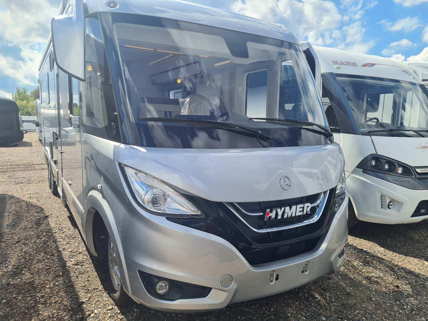 Wohnmobil Mercedes Sprinter Hymer 880 B-Klasse ML I mit 4 Sitzen und 4 Schlafplätzen