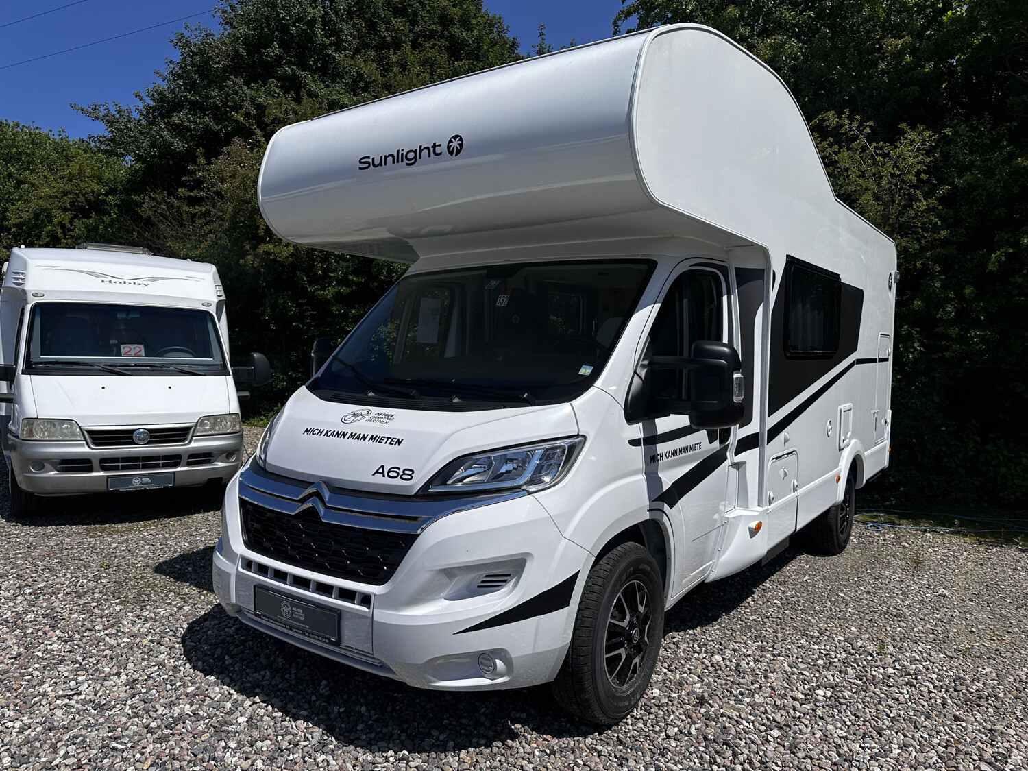Wohnmobil Citroen Jumper Sunlight 68 A mit 4 Sitzen und 4 Schlafplätzen