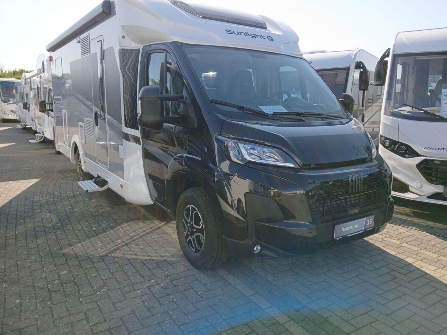 Wohnmobil Fiat Ducato Sunlight 68 T XX mit 4 Sitzen und 4 Schlafplätzen