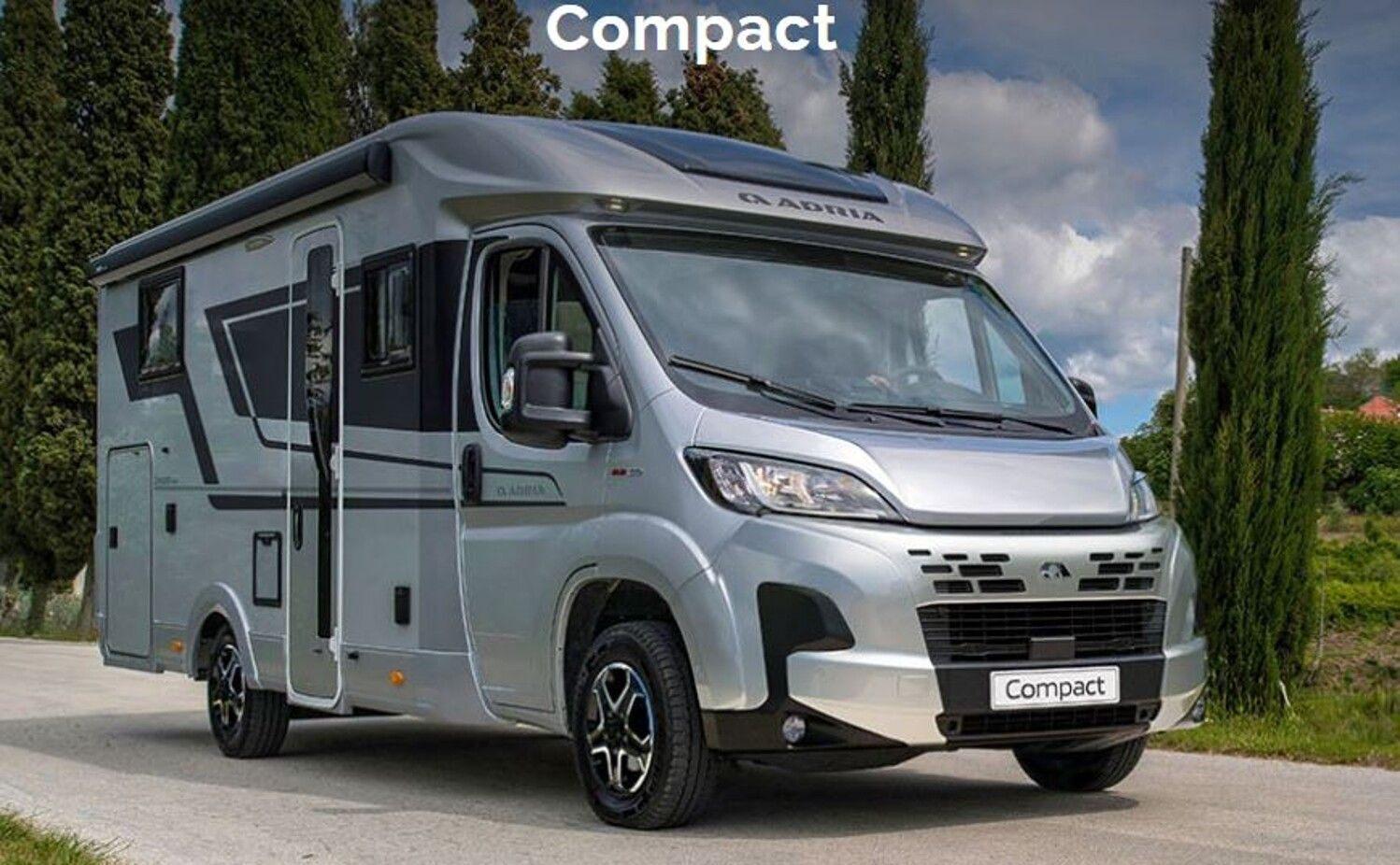 Wohnmobil Fiat Ducato Adria DL Compact Supreme mit 4 Sitzen und 2 Schlafplätzen