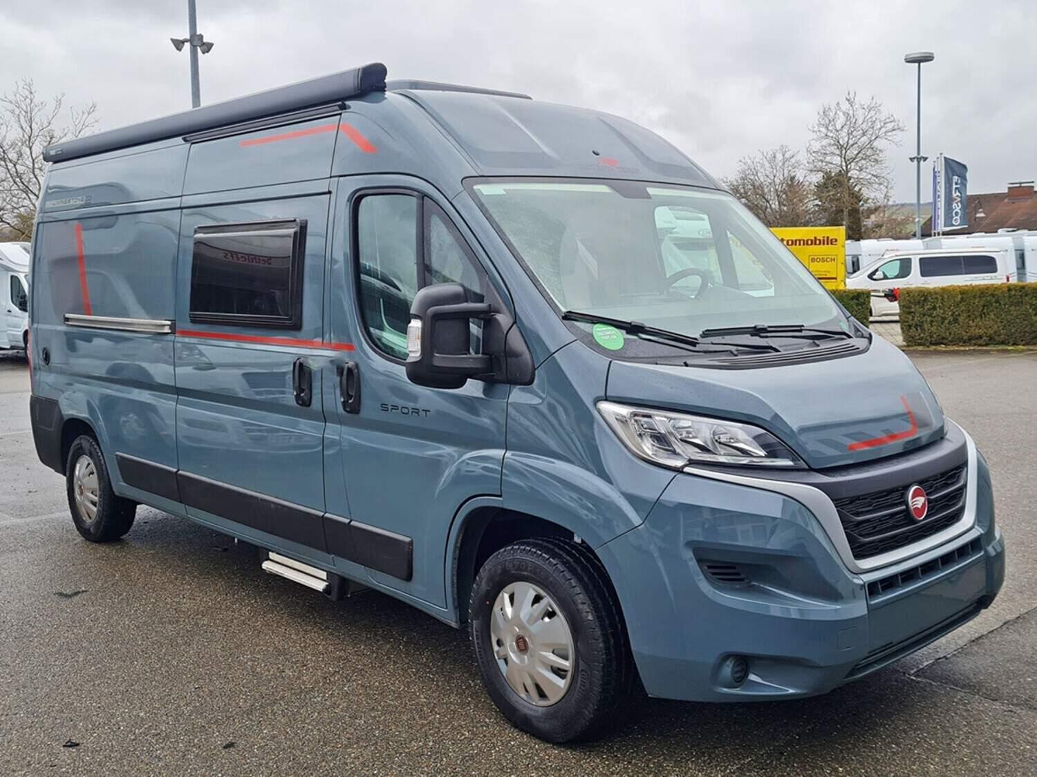 Wohnmobil Fiat Ducato Roller Team 2 Livingstone Sport mit 4 Sitzen und 2 Schlafplätzen