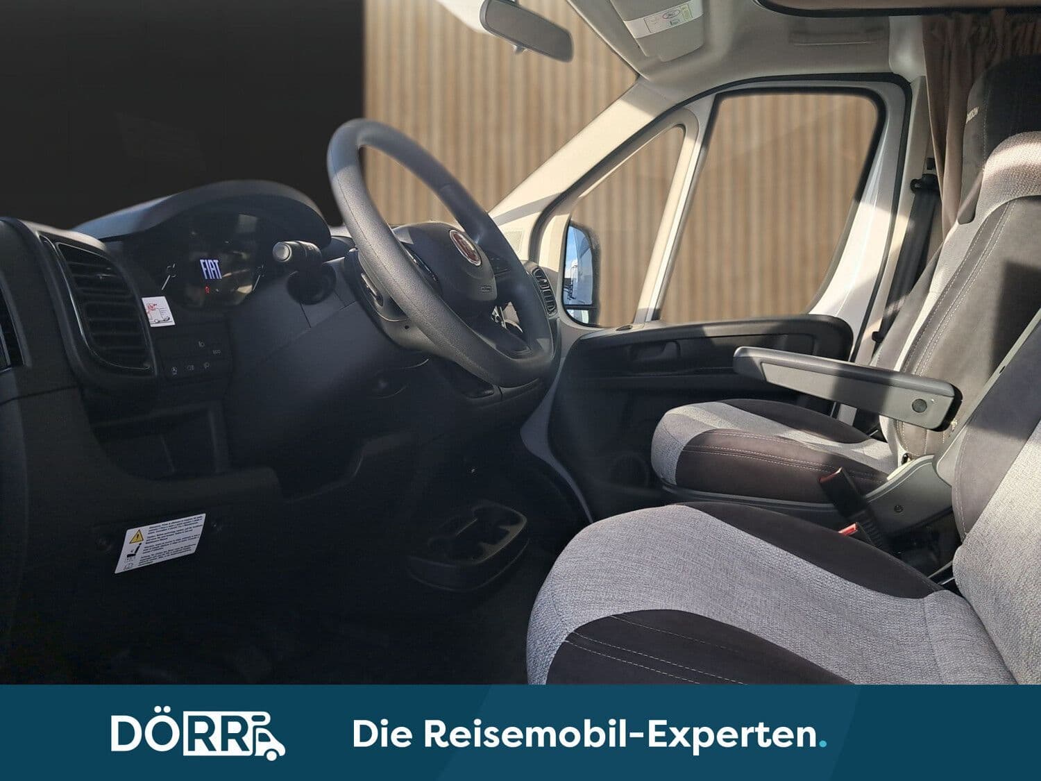 Wohnmobil 🚐 Chausson Alkoven C727 GA kaufen