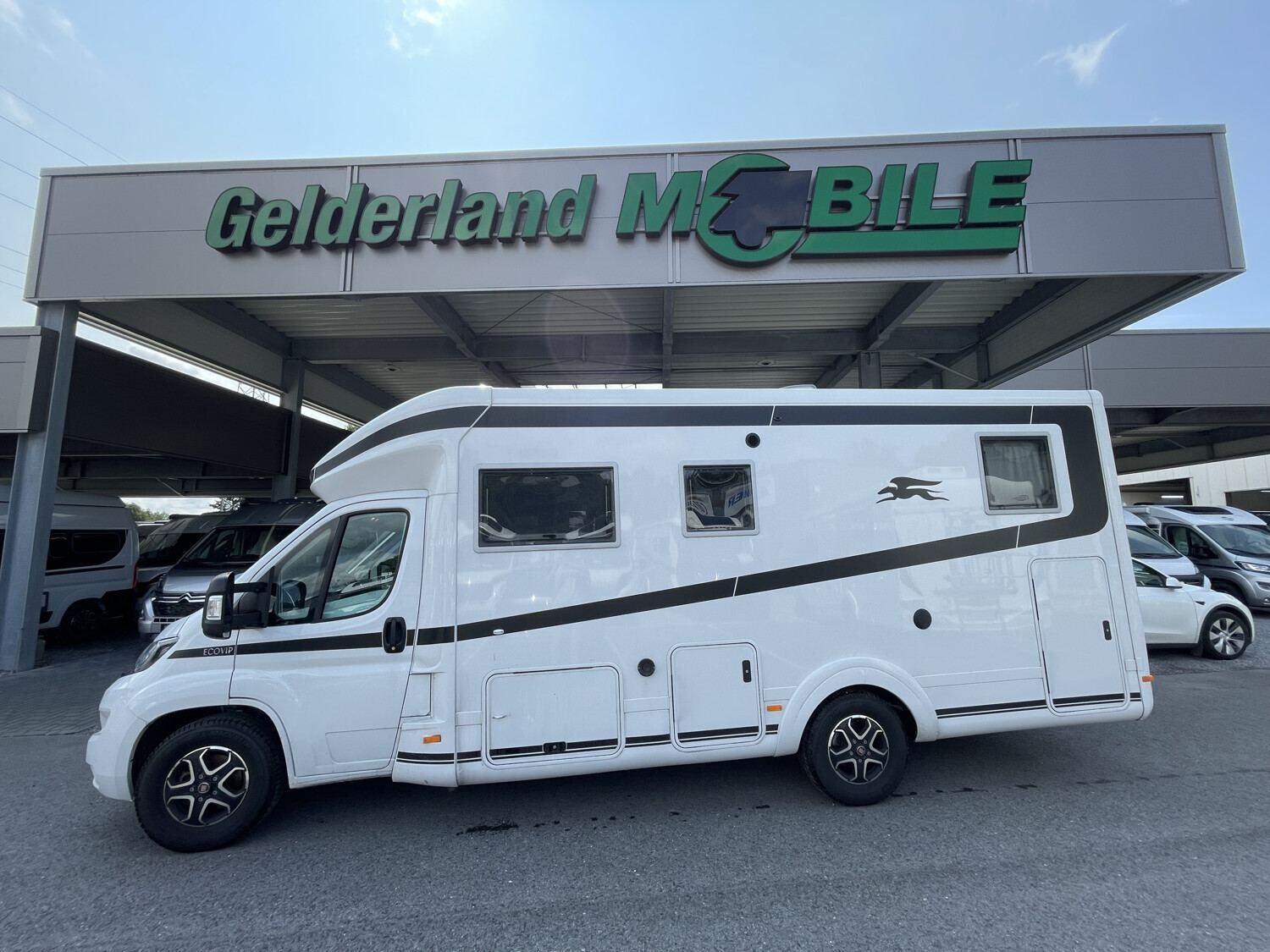 Wohnmobil Fiat Ducato Laika L 4009 Ecovip mit 4 Sitzen und 3 Schlafplätzen