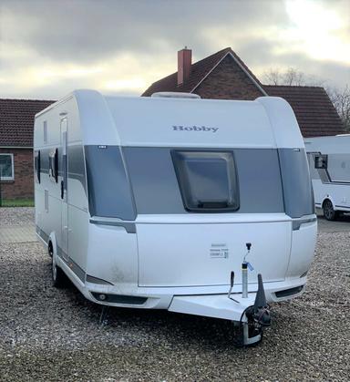 Hobby De Luxe 545 KMF
