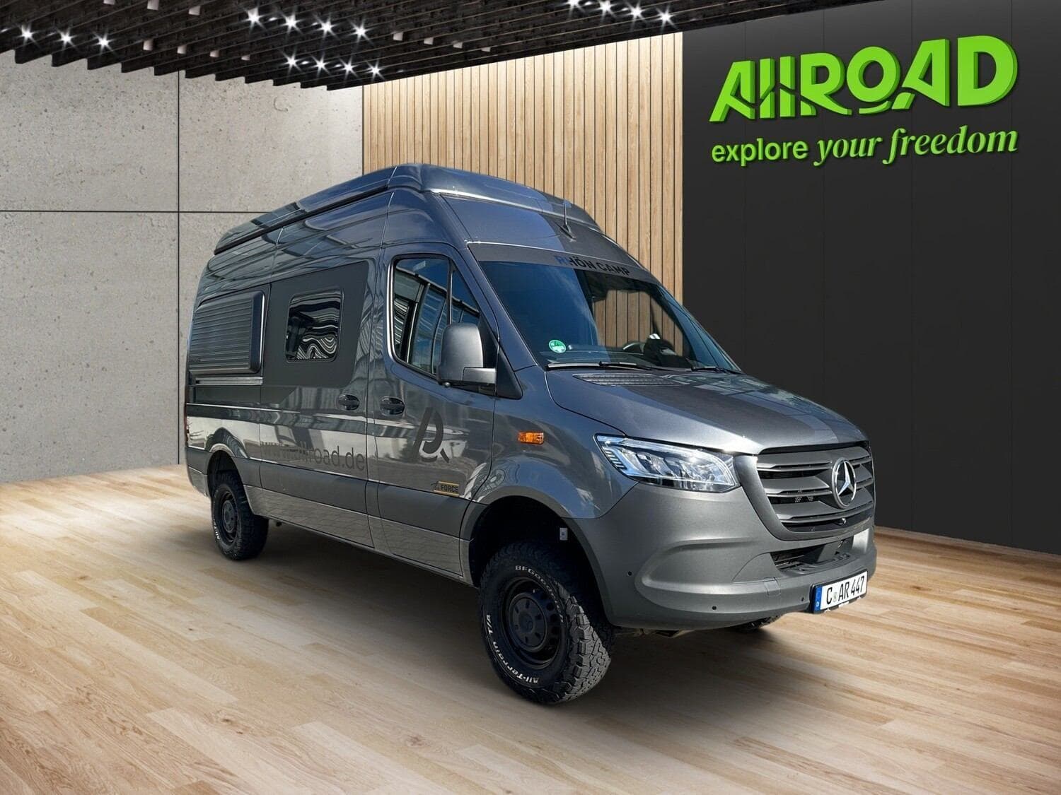 Wohnmobil Mercedes Sprinter Rhön Camp 4x4 Force mit 2 Sitzen und 2 Schlafplätzen