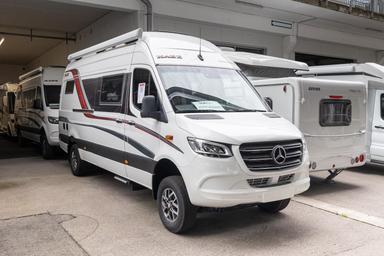 Kabe Travel Master VAN Crown 690 LB