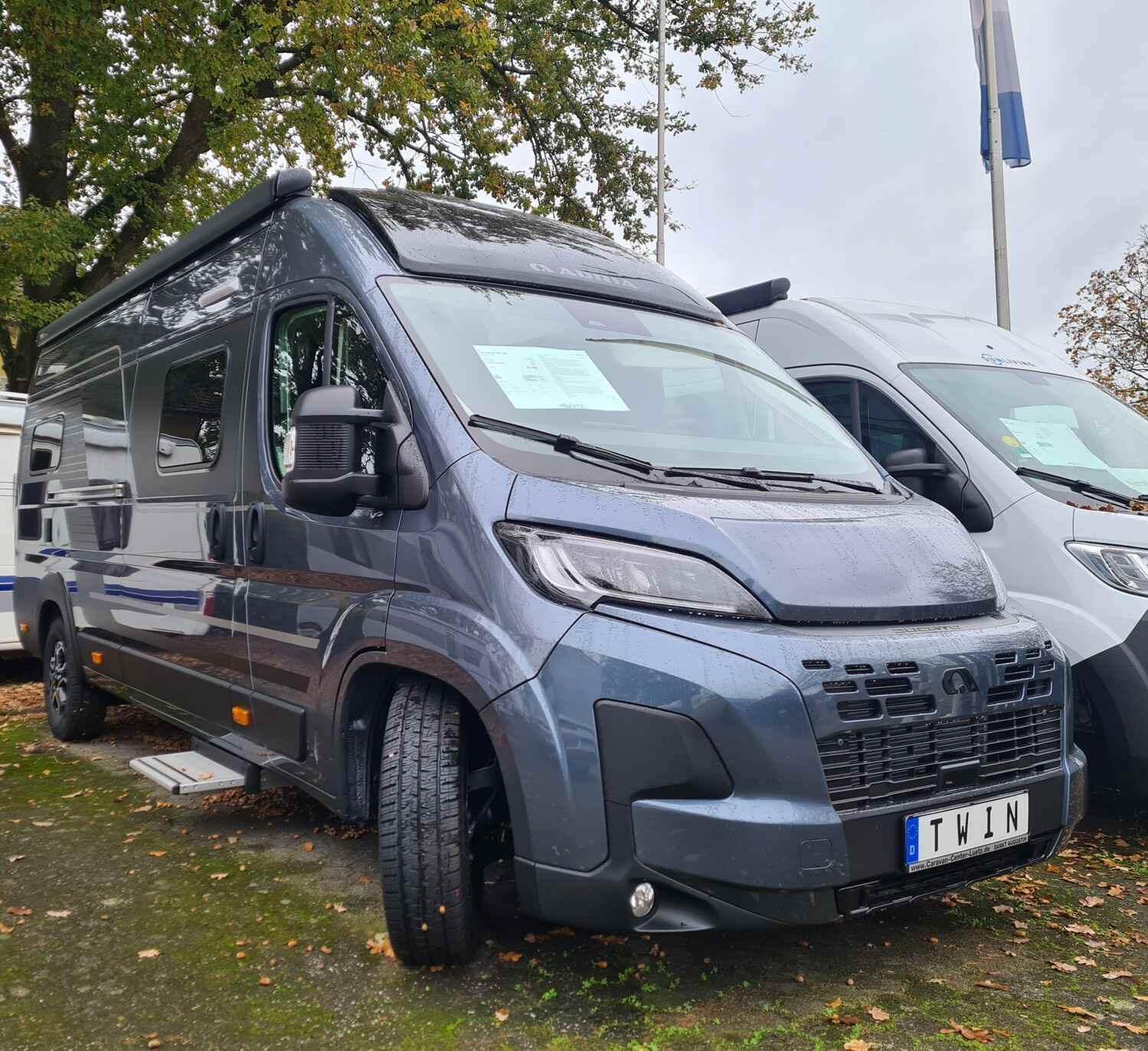 Wohnmobil Fiat Ducato Adria 640 SGX Twin Edition mit 4 Sitzen und 2 Schlafplätzen