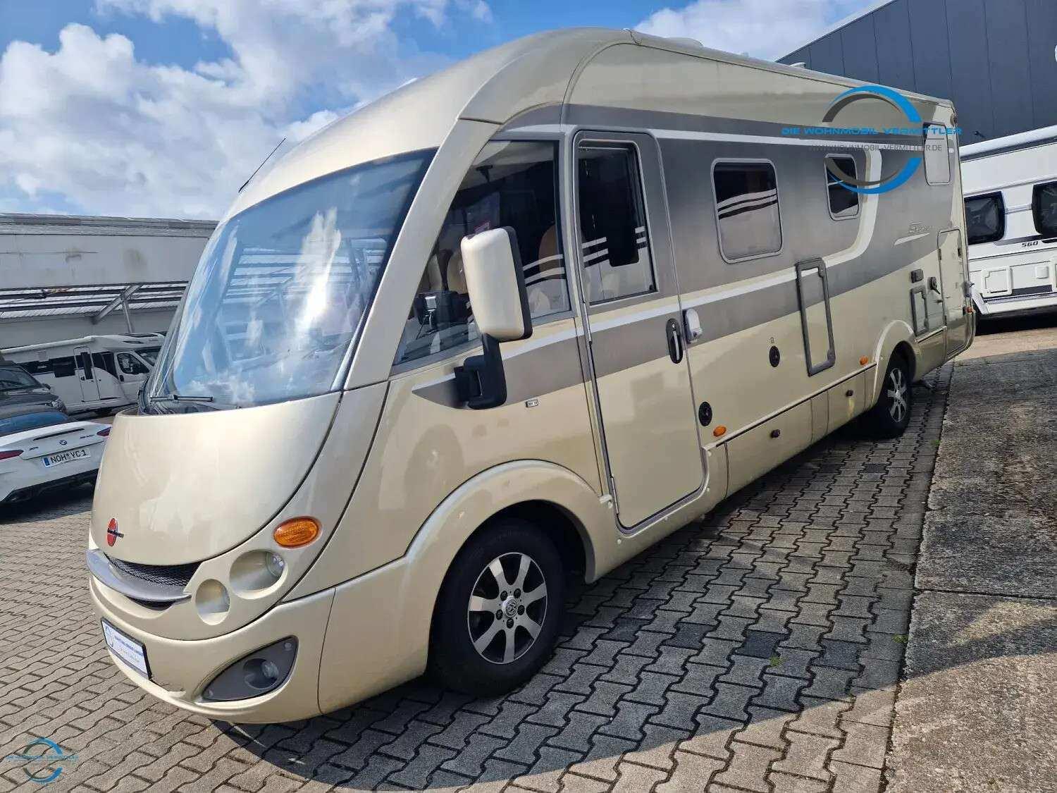 Wohnmobil Fiat Ducato Bürstner I 729 G Elegance mit 4 Sitzen und 4 Schlafplätzen