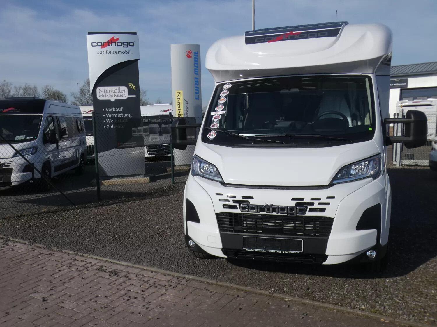 Wohnmobil Carthago 143 KB-LE comfort 4.2t C1-tourer T mit 4 Sitzen und 2 Schlafplätzen