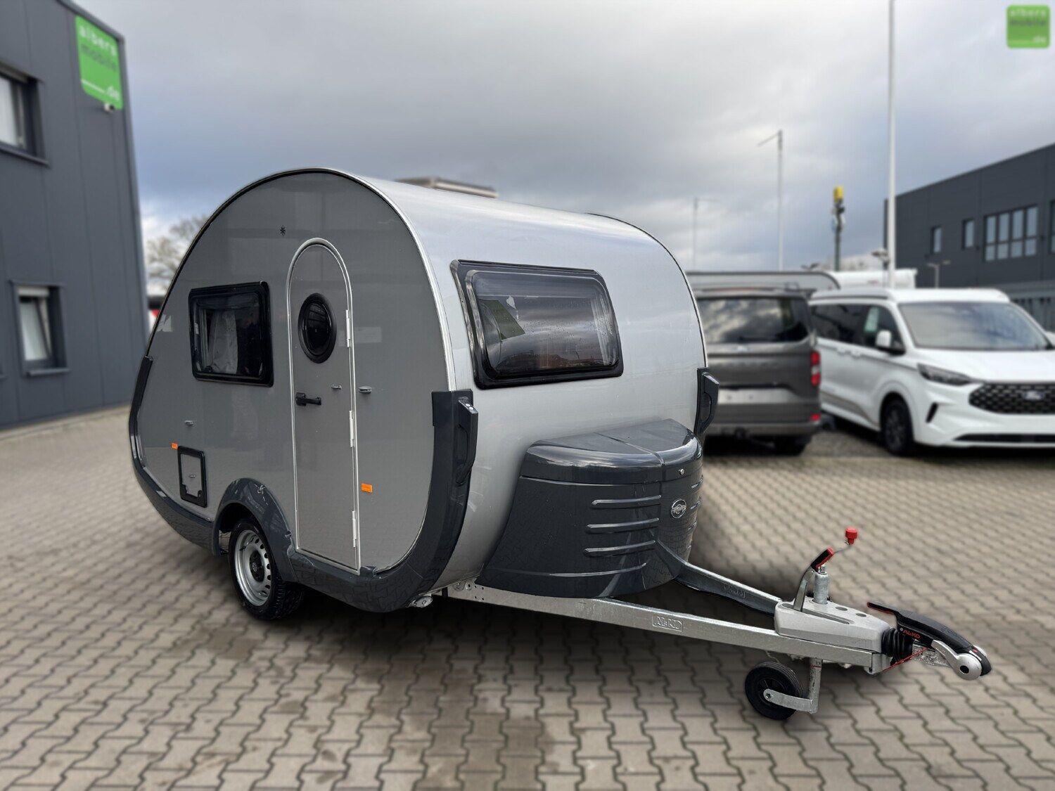 Wohnwagen T@B 320 BASIC mit 2 Schlafplätzen