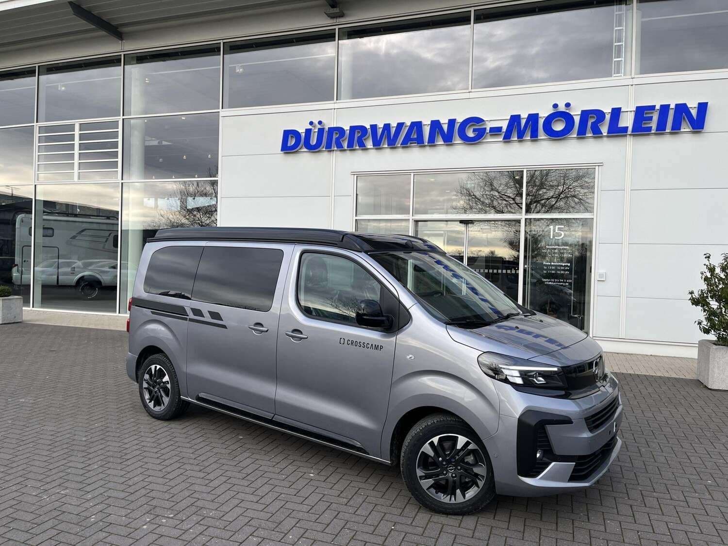 Wohnmobil Opel Zafira Life Crosscamp 5.0 F EXPLR Opel mit 4 Sitzen und 2 Schlafplätzen