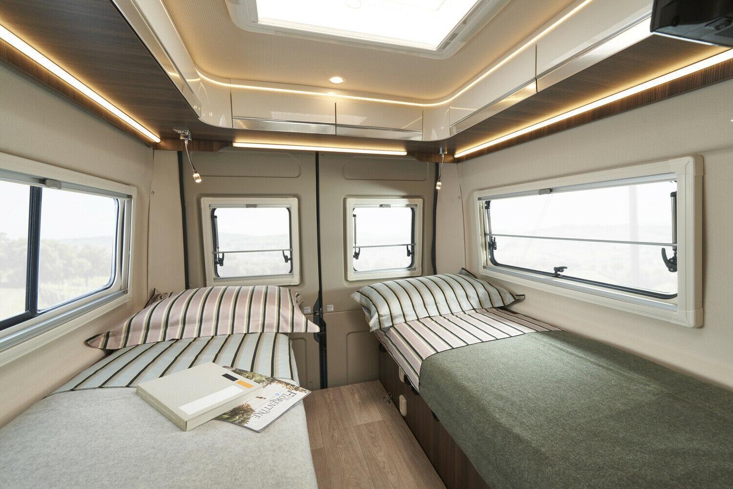Wohnmobil Fiat Ducato Laika 645 Ecovip mit 4 Sitzen und 4 Schlafplätzen