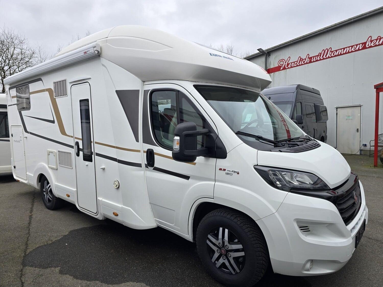 Wohnmobil Fiat Ducato Eura Mobil 695 QB Profila RS mit 4 Sitzen und 4 Schlafplätzen