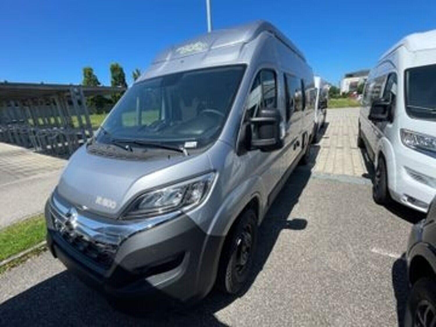 Wohnmobil Roadcar Roadcar 600 R 600 mit 4 Sitzen und 2 Schlafplätzen