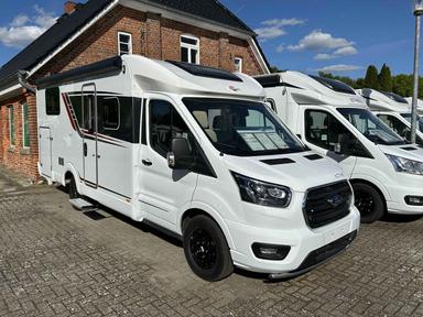 Bürstner Lineo T 700