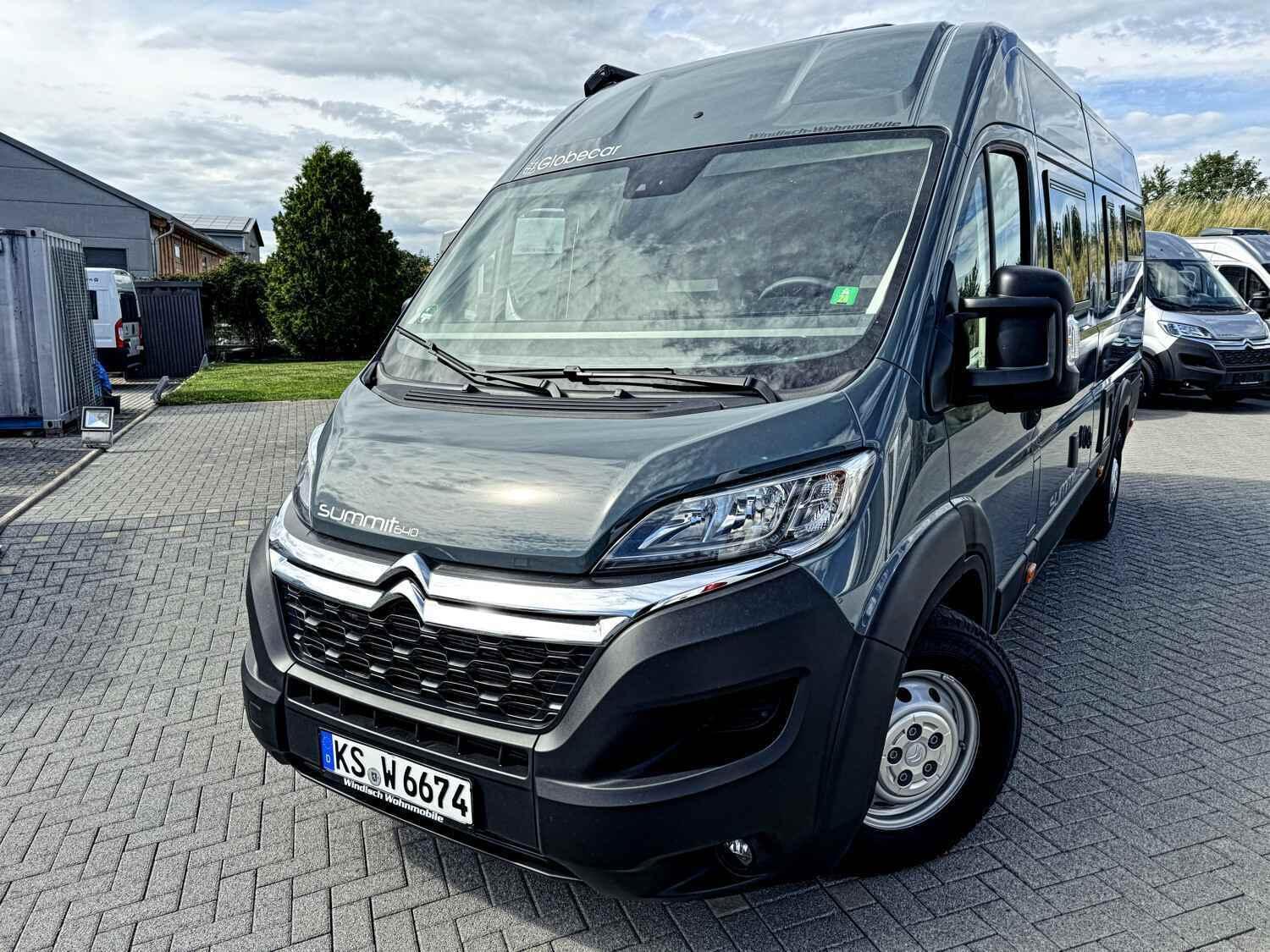 Wohnmobil Citroen Jumper Pössl Citroen 165 PS Summit 640 mit 4 Sitzen und 2 Schlafplätzen