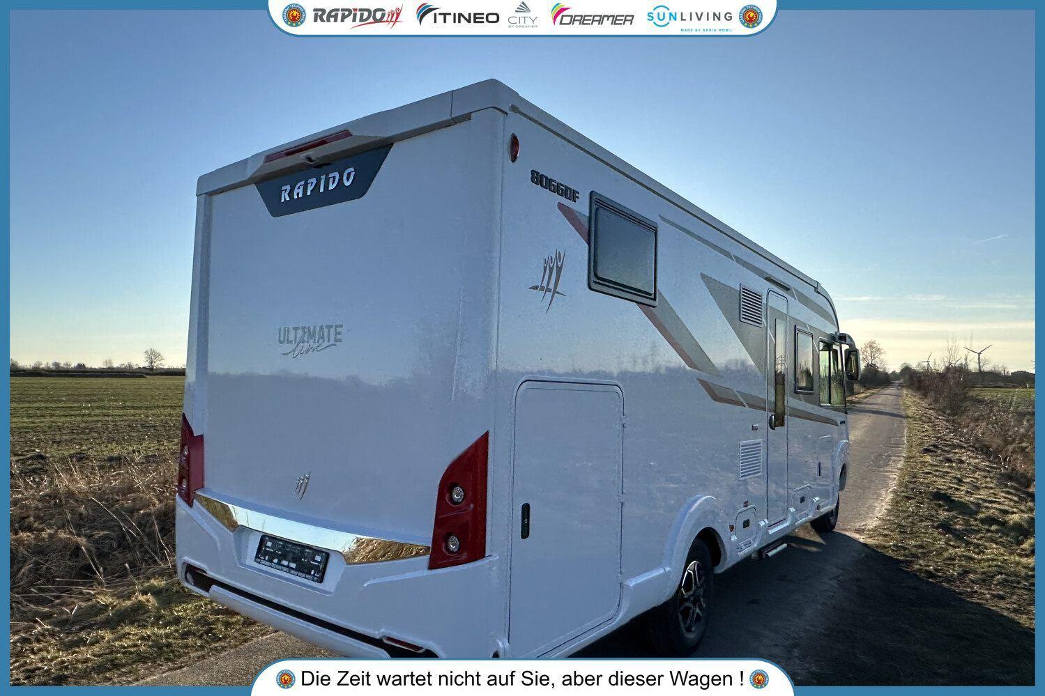 Wohnmobil Fiat Ducato Rapido 8066 Serie 80dF mit 4 Sitzen und 4 Schlafplätzen