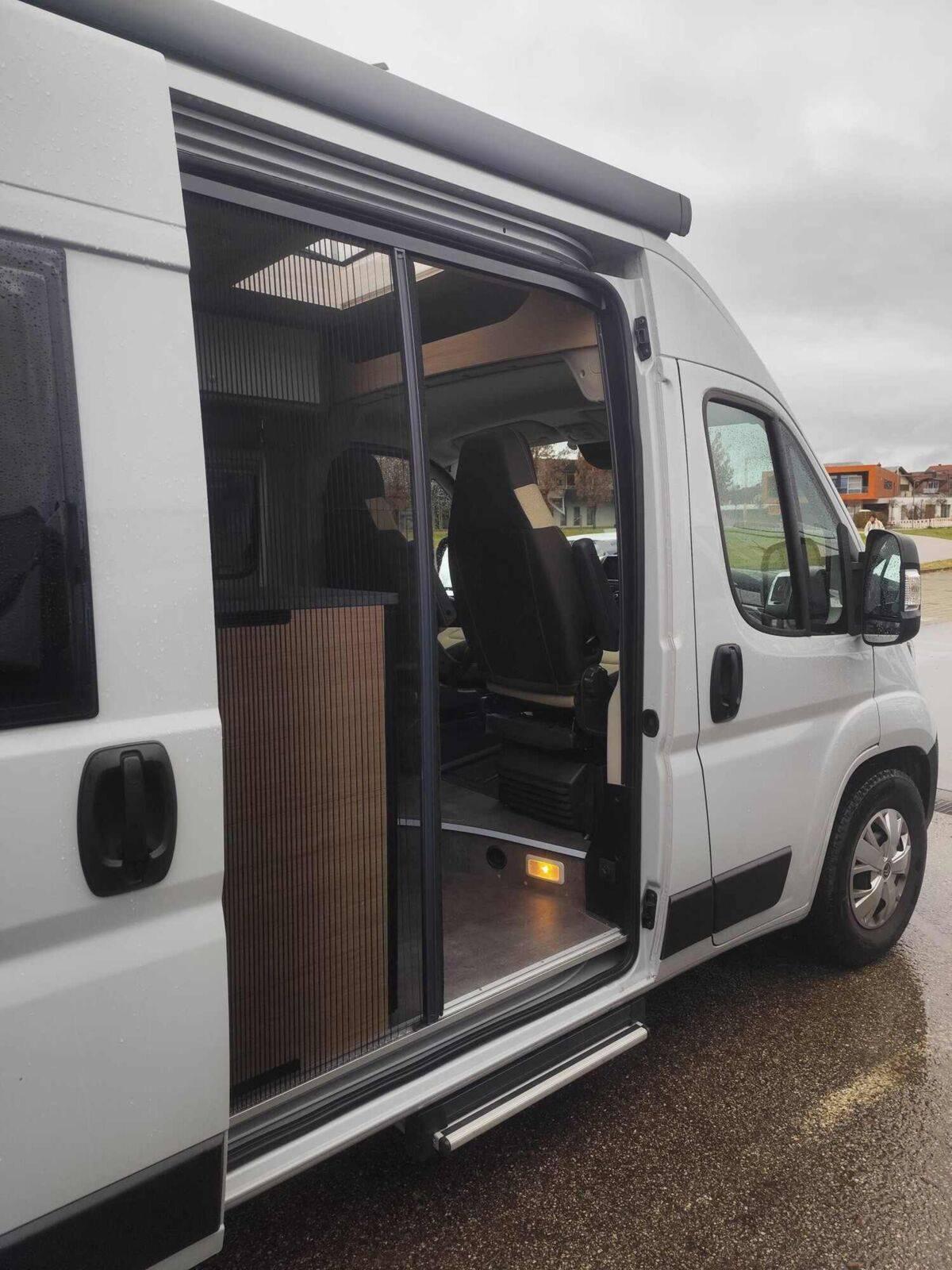 Wohnmobil Roadcar Roadcar 601 R 601 mit 4 Sitzen und 4 Schlafplätzen
