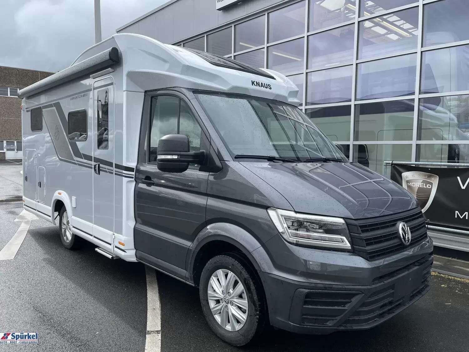 Wohnmobil VW Crafter Knaus 640 MEG VANSATION Van Wave mit 4 Sitzen und 4 Schlafplätzen