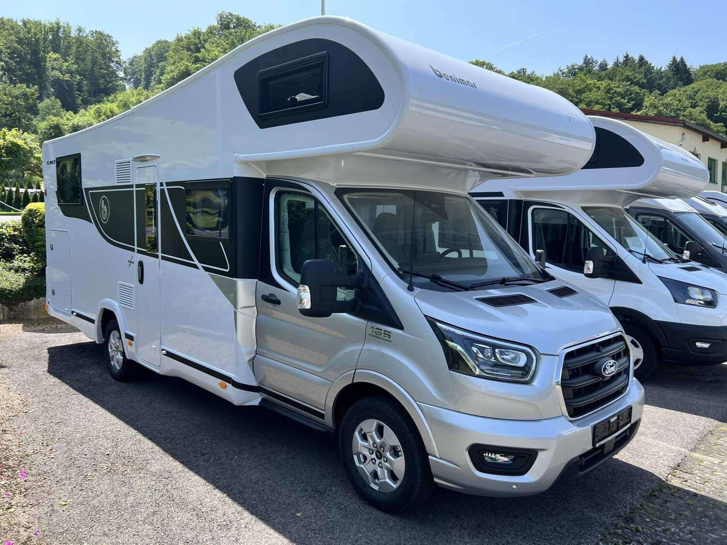 Wohnmobil Ford Transit Benimar 363 Sport mit 4 Sitzen und 4 Schlafplätzen