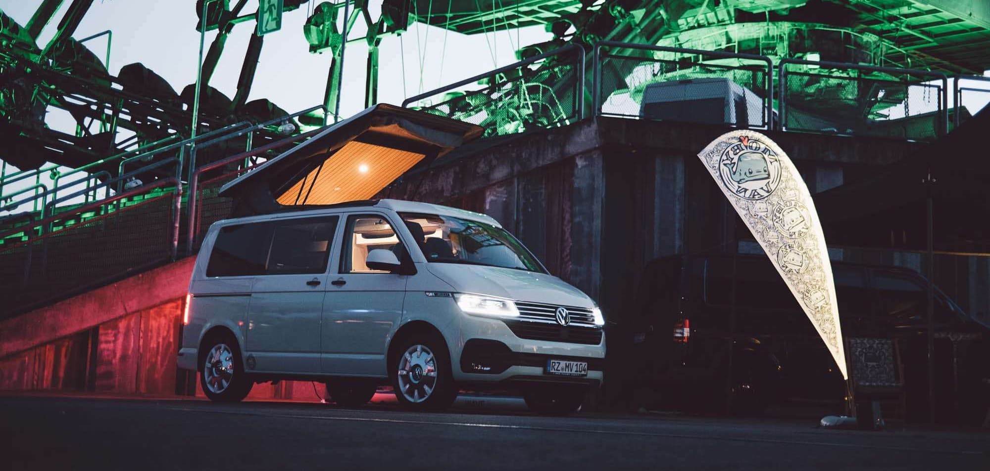 Dealer Header