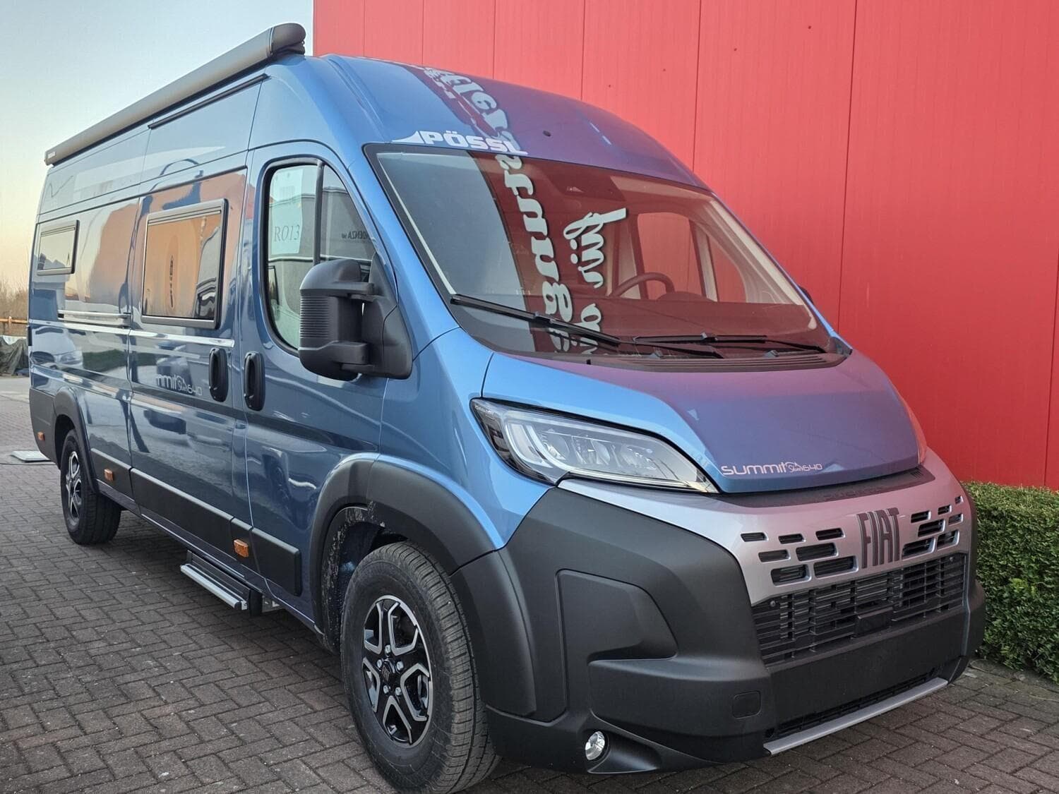Wohnmobil Fiat Ducato Pössl Fiat Summit Shine 640 mit 4 Sitzen und 2 Schlafplätzen