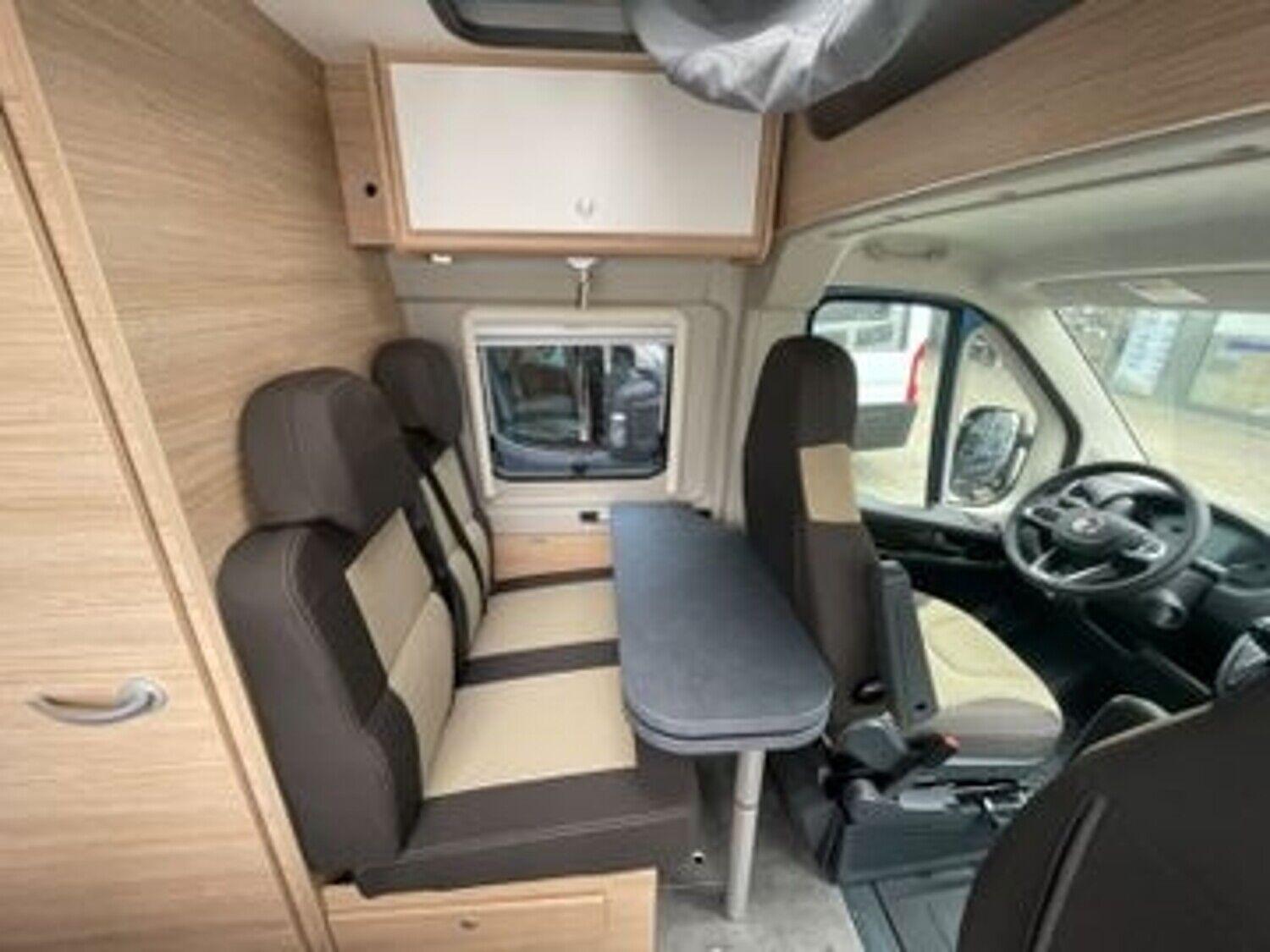 Wohnmobil Roadcar Roadcar 540 R 540 mit 4 Sitzen und 4 Schlafplätzen