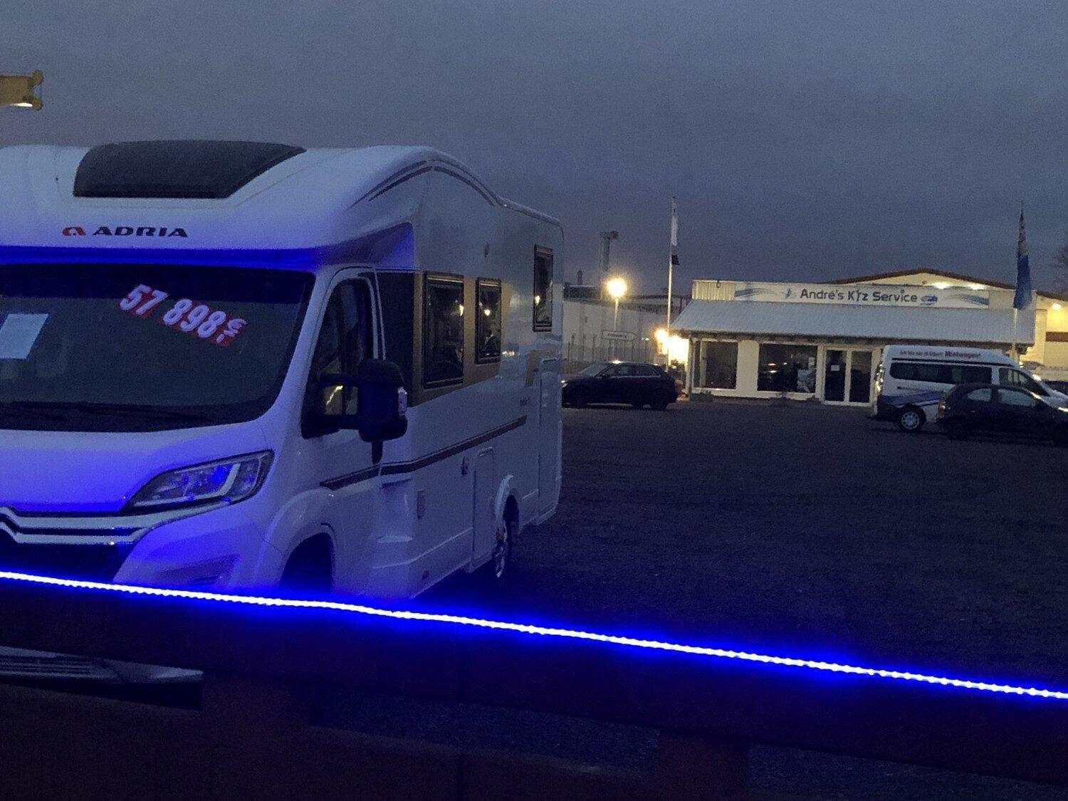 Dealer Header