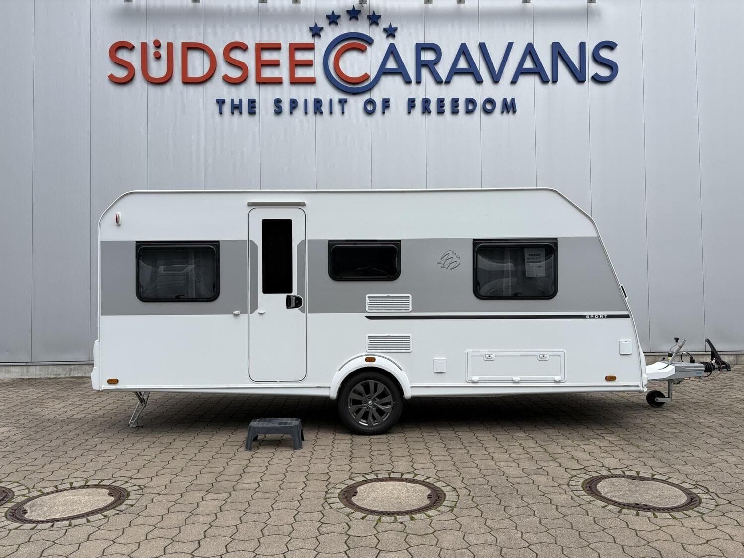 Wohnwagen Knaus 500 EU Sport mit 4 Schlafplätzen