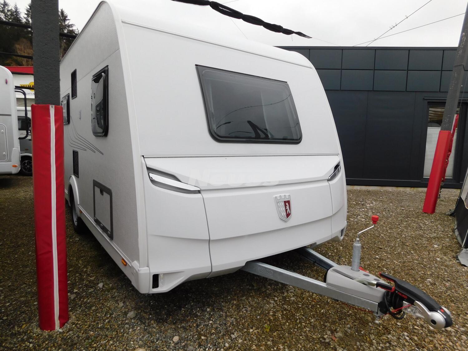 Wohnwagen Tabbert 460 DMK 2.3 Senara mit 4 Sitzen und 4 Schlafplätzen