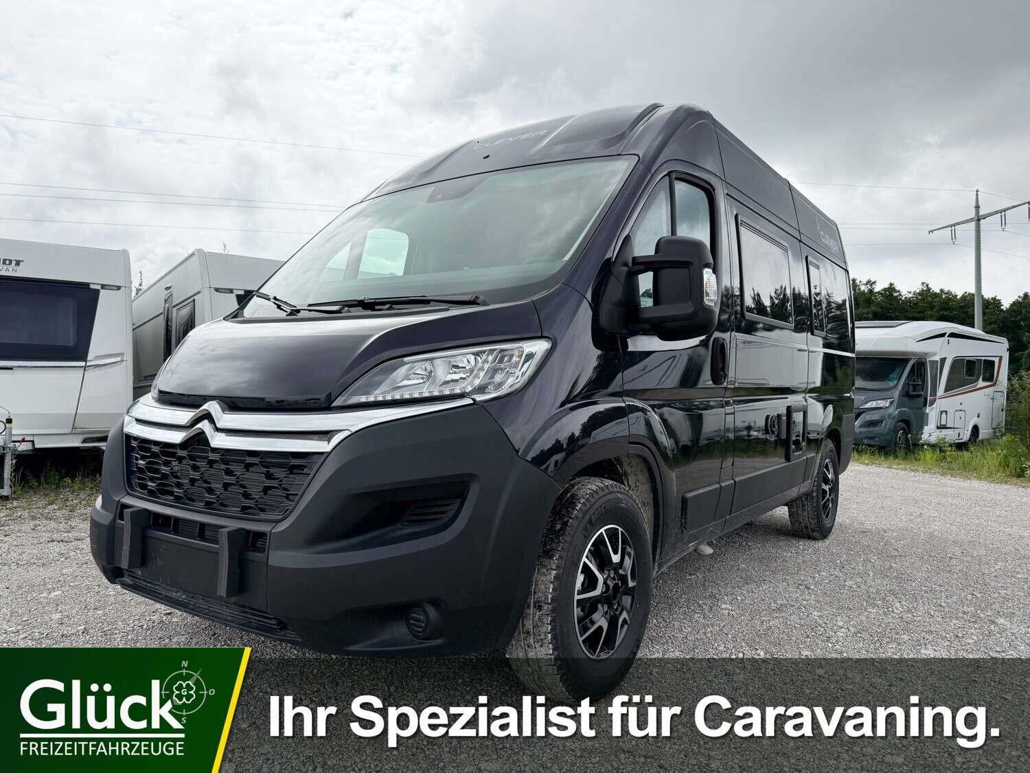 Wohnmobil Clever Tour 540 Tour mit 4 Sitzen und 2 Schlafplätzen