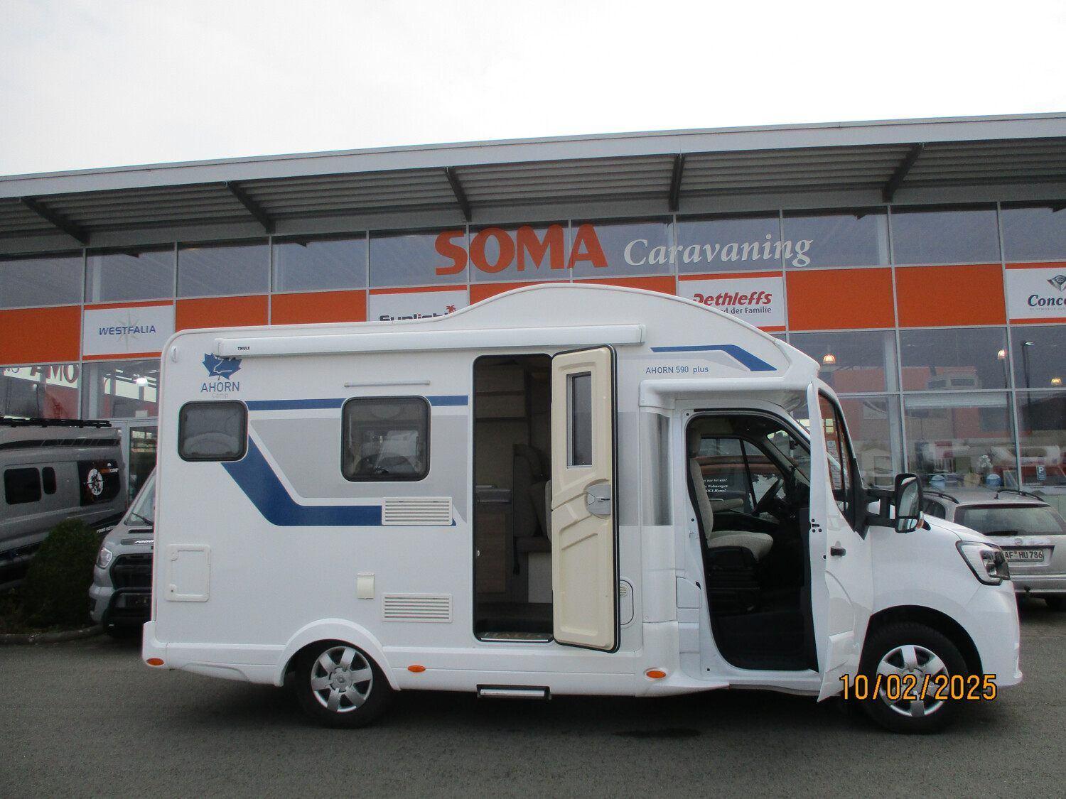 Wohnmobil Renault Master Ahorn Camp 590 T Camp mit 5 Sitzen und 4 Schlafplätzen