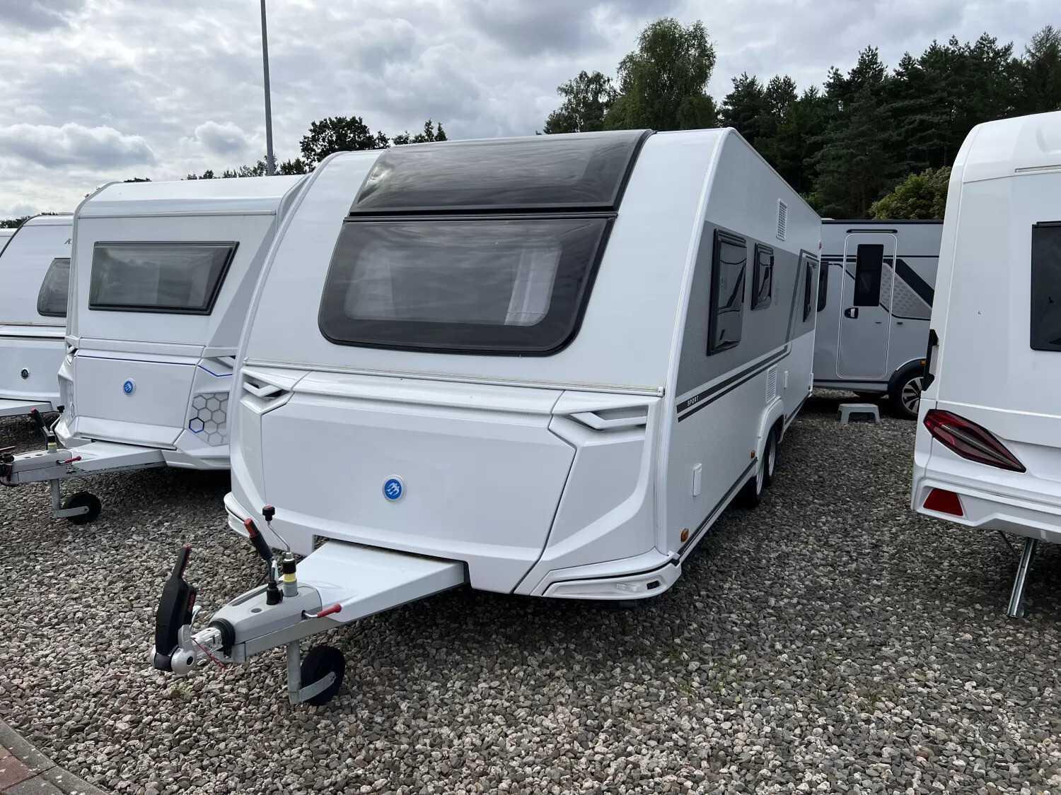 Wohnwagen Knaus 650 UFK Sport mit 5 Schlafplätzen