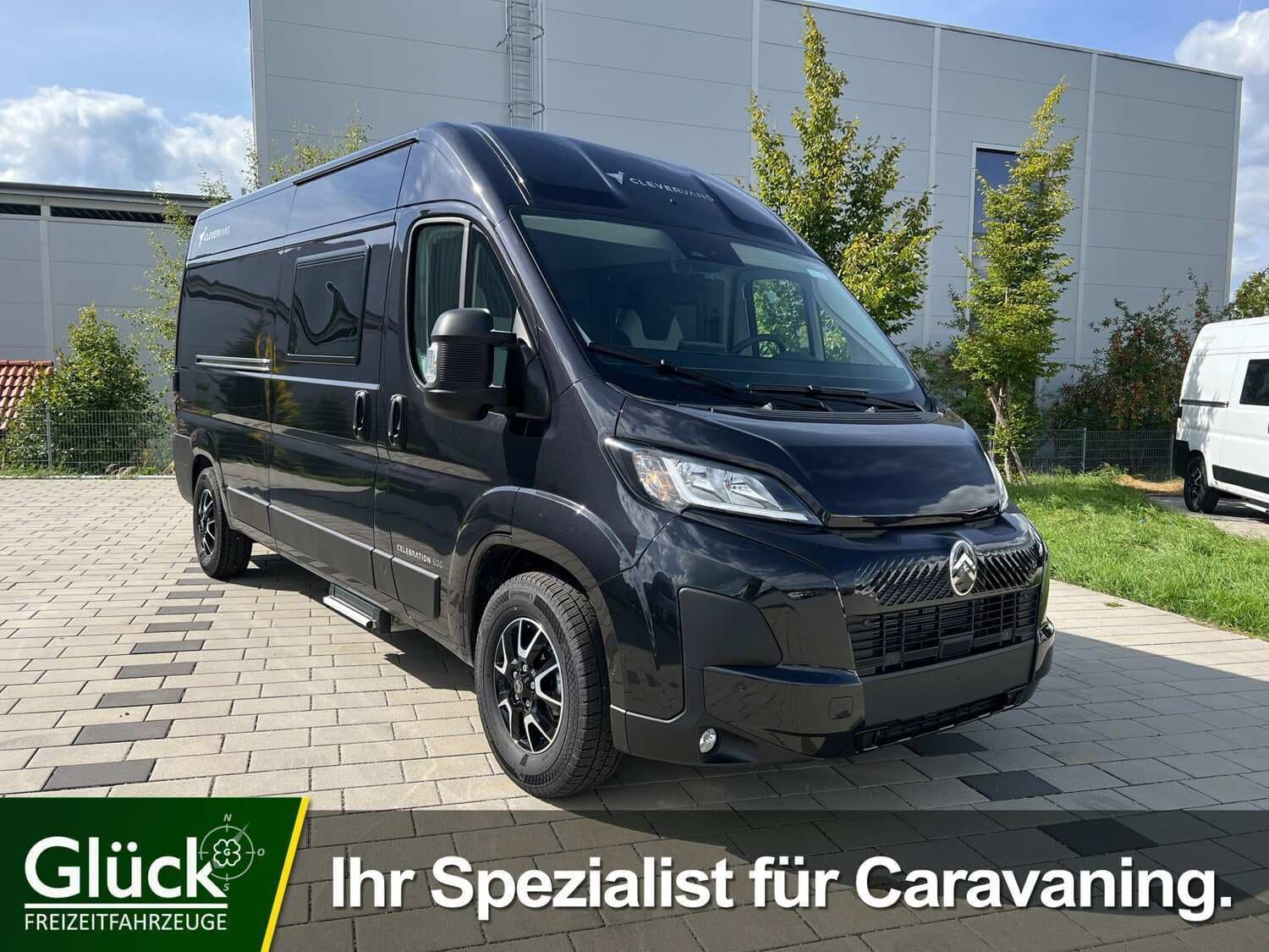 Wohnmobil Clever Celebration Van mit 4 Sitzen bei Glück Freizeit GmbH Wohnmobil Clever Van Celebration mit 4 Sitzen und 2 Schlafplätzen