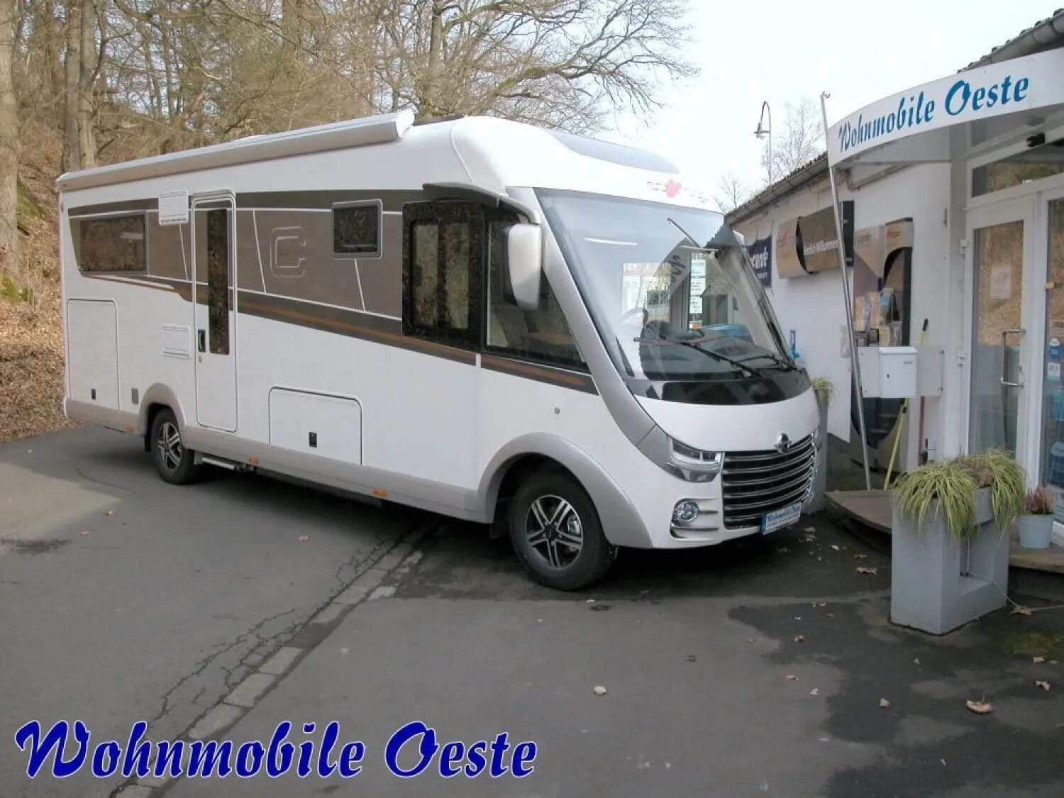 Wohnmobil Carthago liner-for-two I 53 mit 4 Sitzen bei Wohnmobile Oeste Wohnmobil Fiat Ducato Carthago I 53 liner-for-two mit 4 Sitzen und 4 Schlafplätzen