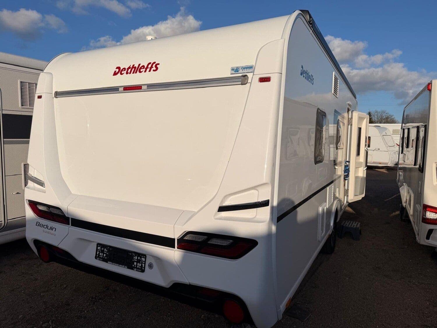 Wohnwagen Dethleffs Beduin Scandinavia 540 QMK bei Reisemobil-Makler.de GmbH Wohnwagen Dethleffs 540 QMK Beduin Scandinavia mit 5 Schlafplätzen