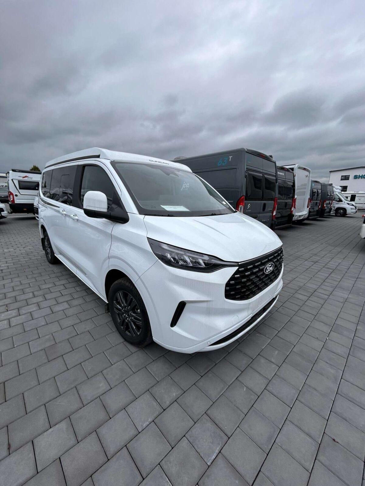 Wohnmobil Karmann Duncan DU 500 mit 5 Sitzen bei Reisemobile-MKK GmbH Wohnmobil Ford Tourneo Custom Karmann DU 500 Duncan mit 5 Sitzen und 4 Schlafplätzen