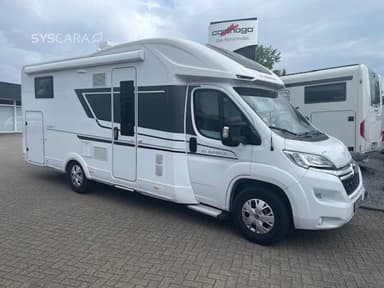 Adria Coral Axess 670 SL