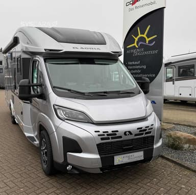 Adria Coral Supreme 670 DL F