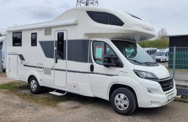 Adria Coral XL 670 Plus