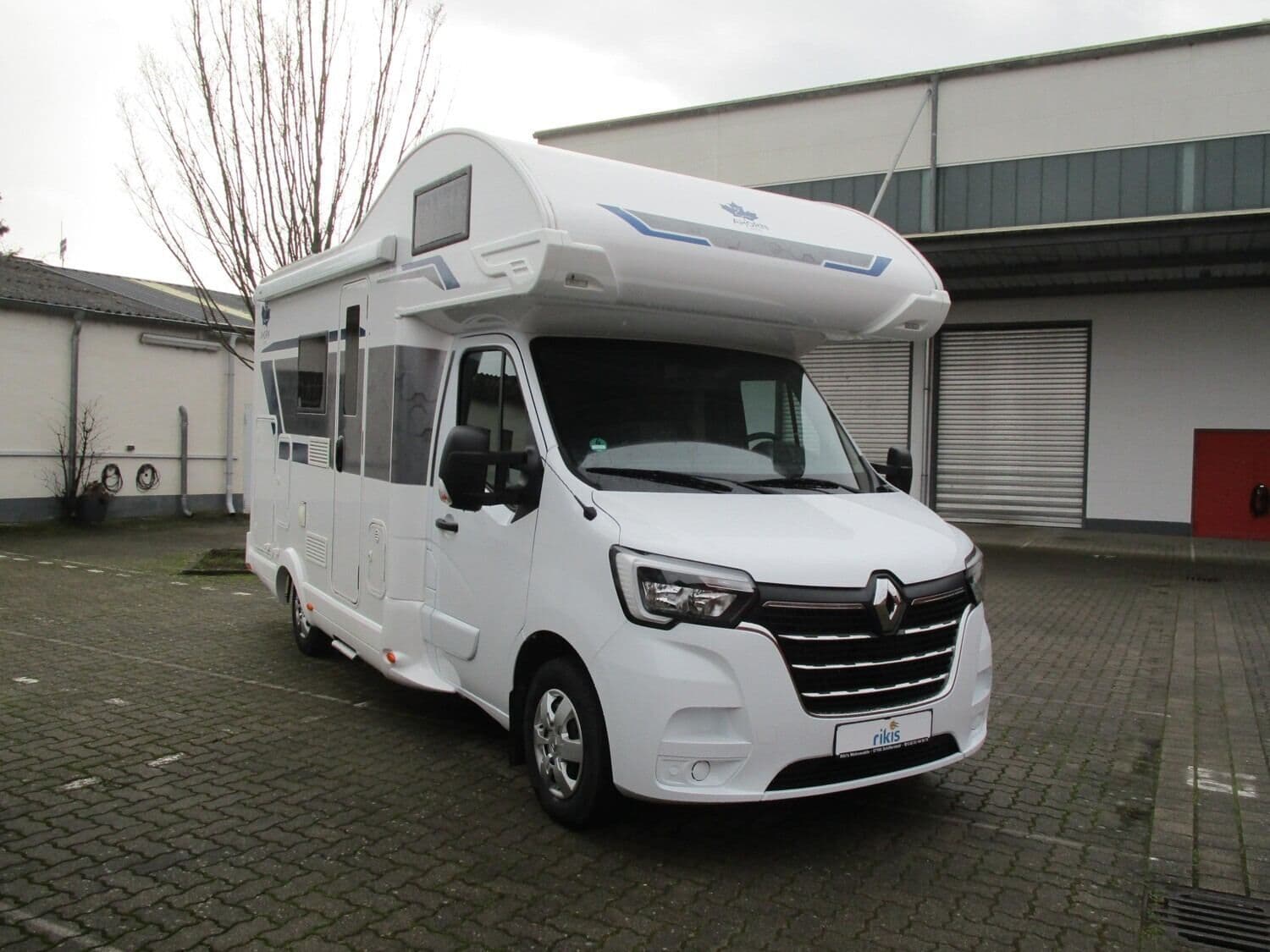 Wohnmobil Ahorn Camp A 595 mit 4 Sitzen bei Rikis Wohnmobile und Wohnwagen Wohnmobil Renault Master Ahorn A 595 Camp mit 4 Sitzen und 4 Schlafplätzen