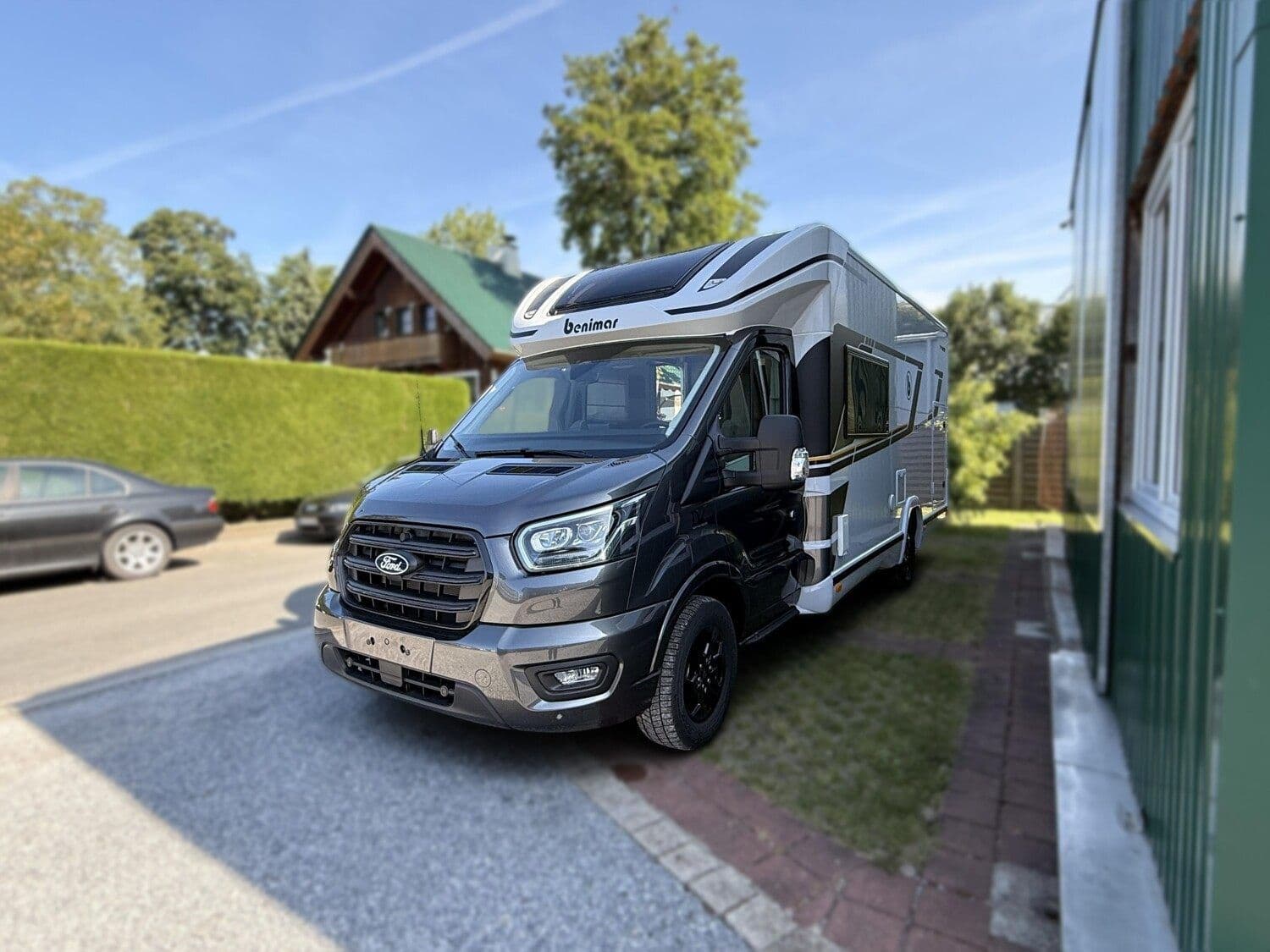 Wohnmobil Benimar Tessoro T425 mit 4 Sitzen bei Hartmann GmbH Wohnmobil Ford Transit Benimar T425 Tessoro mit 4 Sitzen und 3 Schlafplätzen
