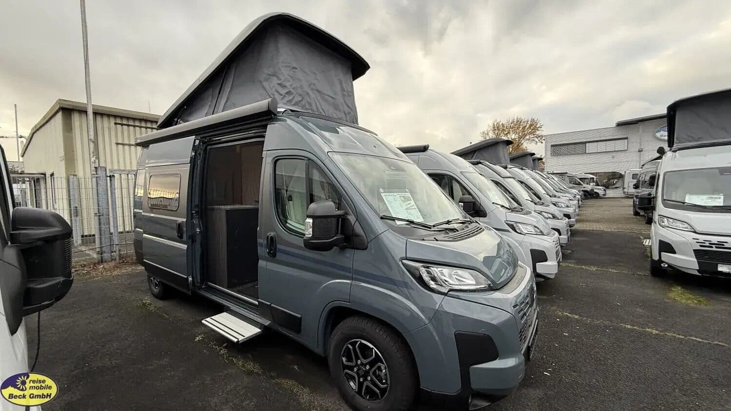 Wohnmobil Carado CV 600 PRO mit 4 Sitzen bei Reisemobile Beck GmbH Wohnmobil Fiat Ducato Carado 600 PRO CV mit 4 Sitzen und 4 Schlafplätzen