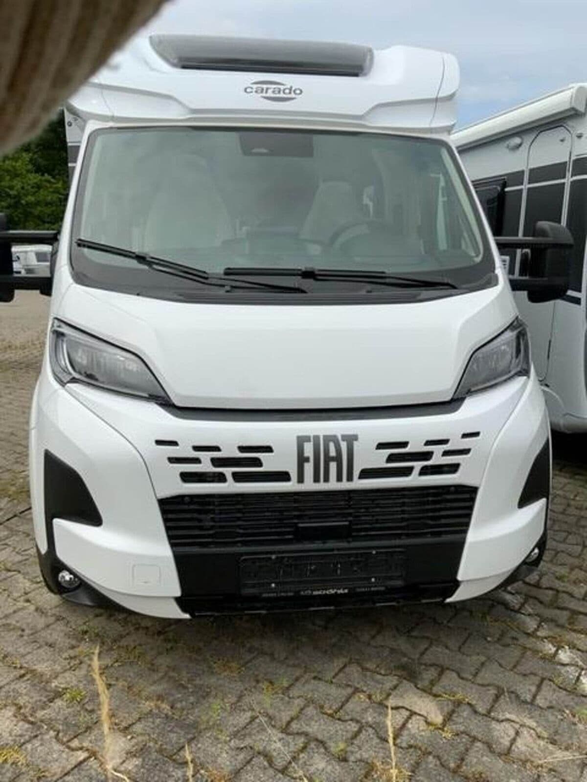 Wohnmobil Carado T 338 mit 4 Sitzen bei Ströhla GmbH & Co. KG Wohnmobil Fiat Ducato Carado 338 T mit 4 Sitzen und 2 Schlafplätzen