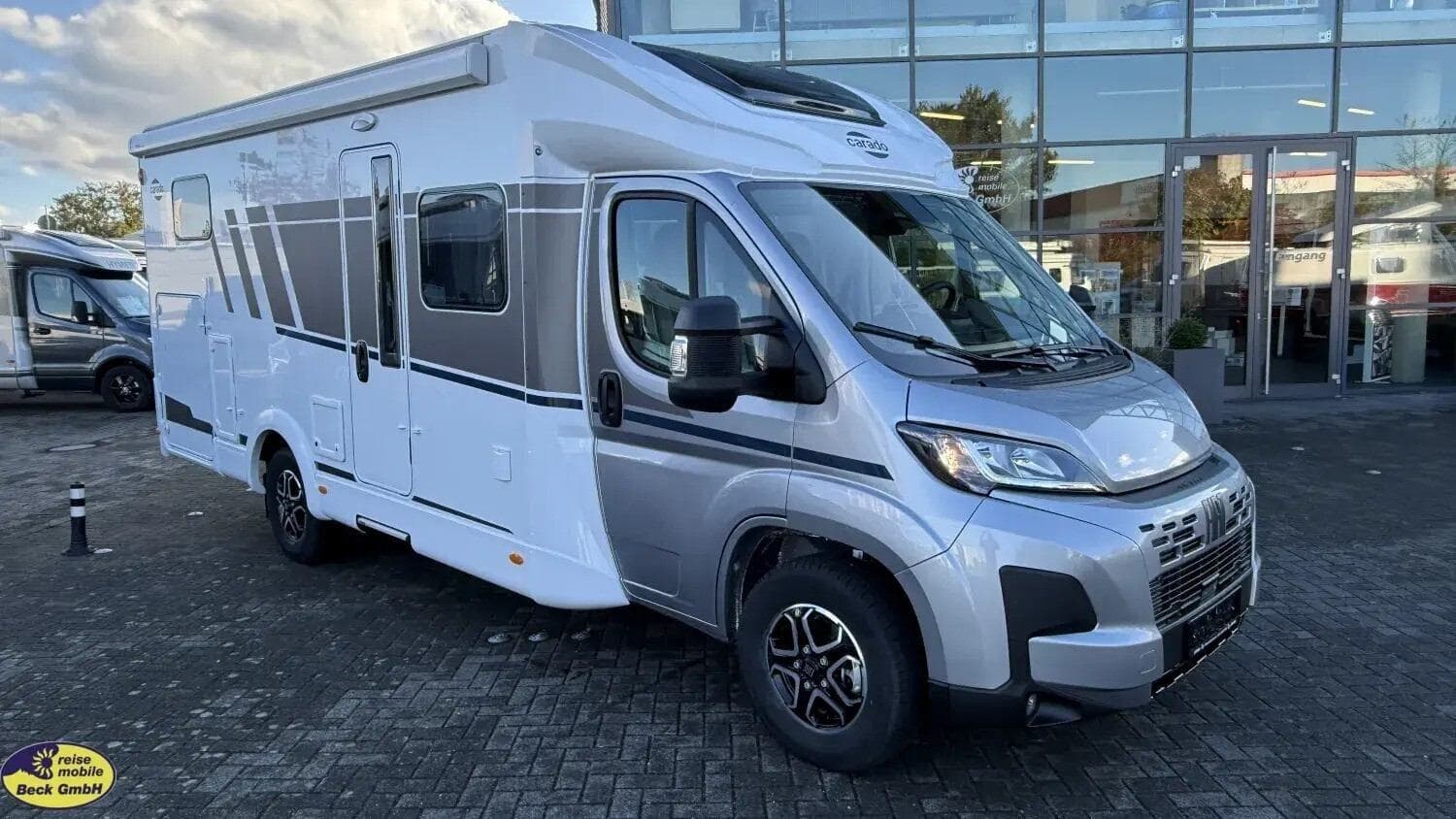 Wohnmobil Carado T 448 mit 4 Sitzen bei Reisemobile Beck GmbH Wohnmobil Fiat Ducato Carado 448 T mit 4 Sitzen und 4 Schlafplätzen