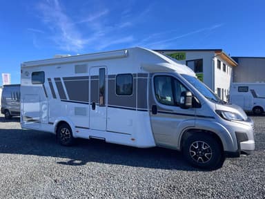 Carado T 457